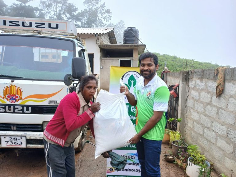 Emergency food relief provided by Vanni Hope Sri Lanka to families in Kandenuwara and Periya Selvakanda Estates, Matale District after heavy rains and landslides