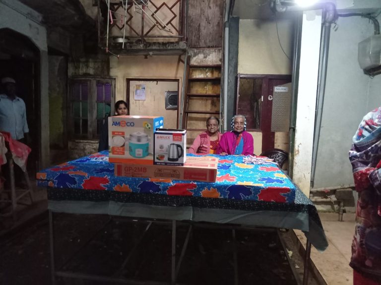 anni Hope providing household items to 15 families in Lawson Street, Nuwara Eliya after flooding and landslides caused by Cyclone Ditwah